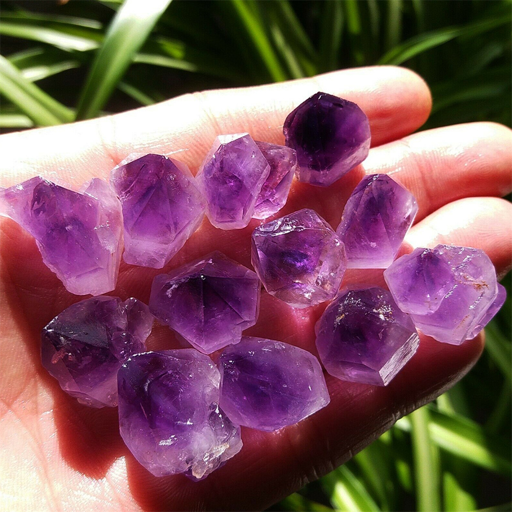 Aquarium Fish Unique - Natural Unique Lavender Amethyst Quartz Crystal